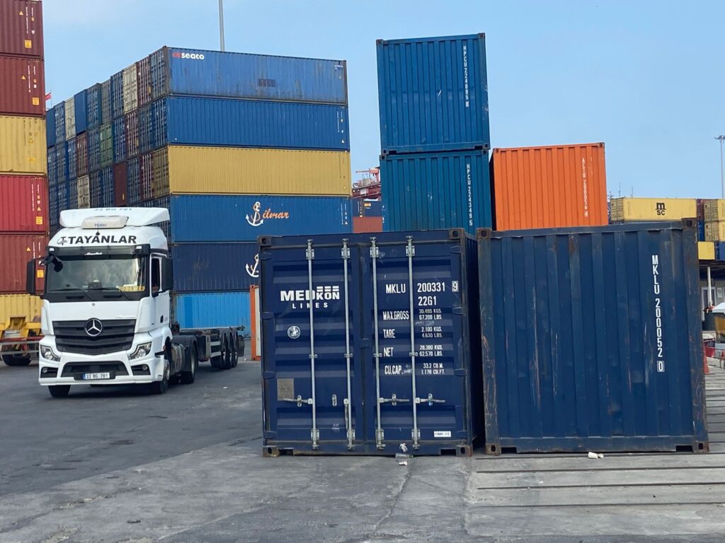 Tayanlar Lojistik